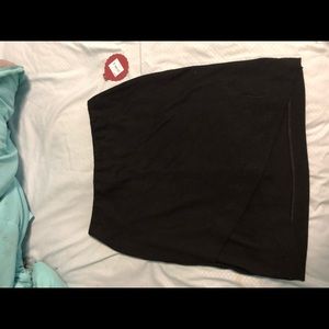 Black SO skirt